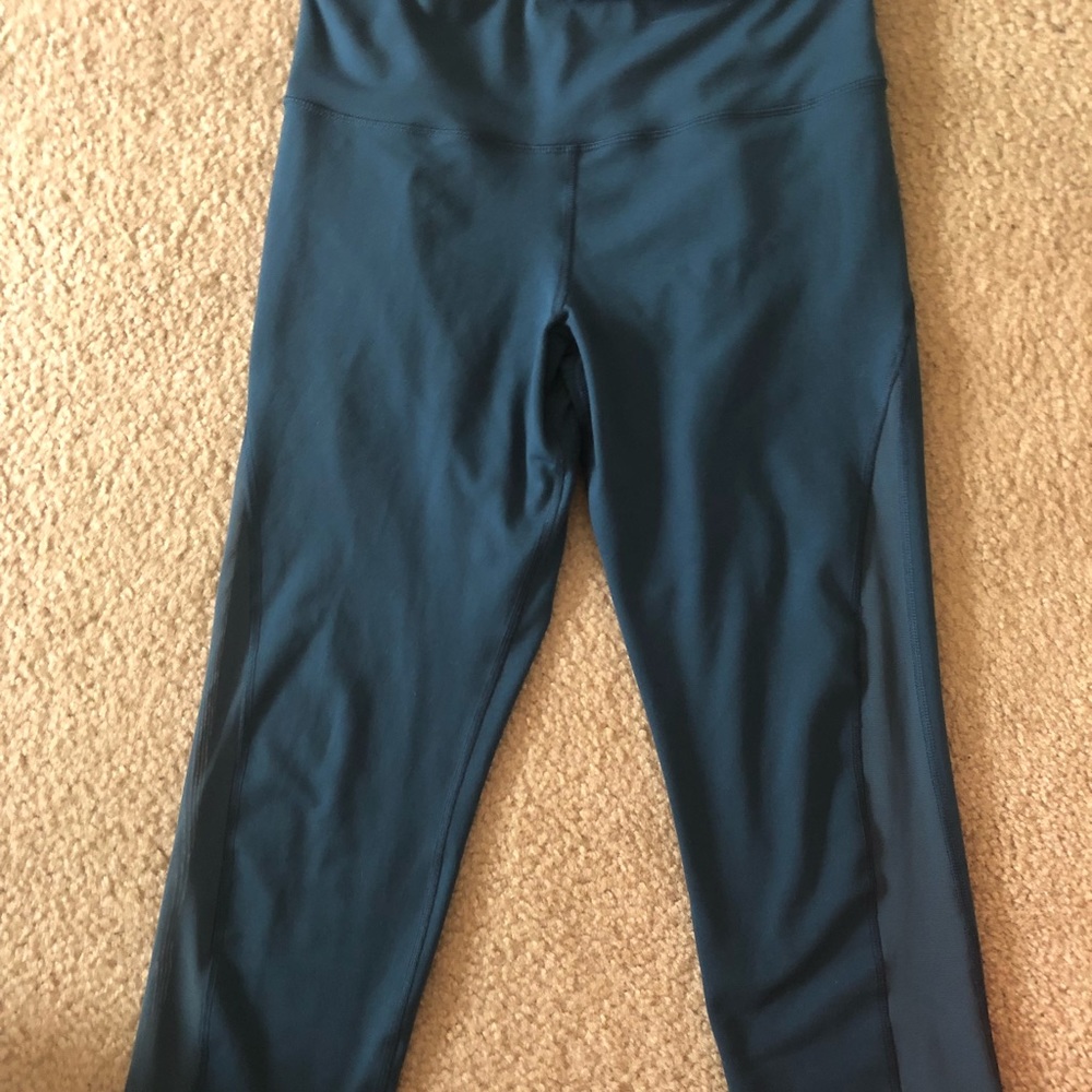 Teal Old Navy Active Crop Leggings